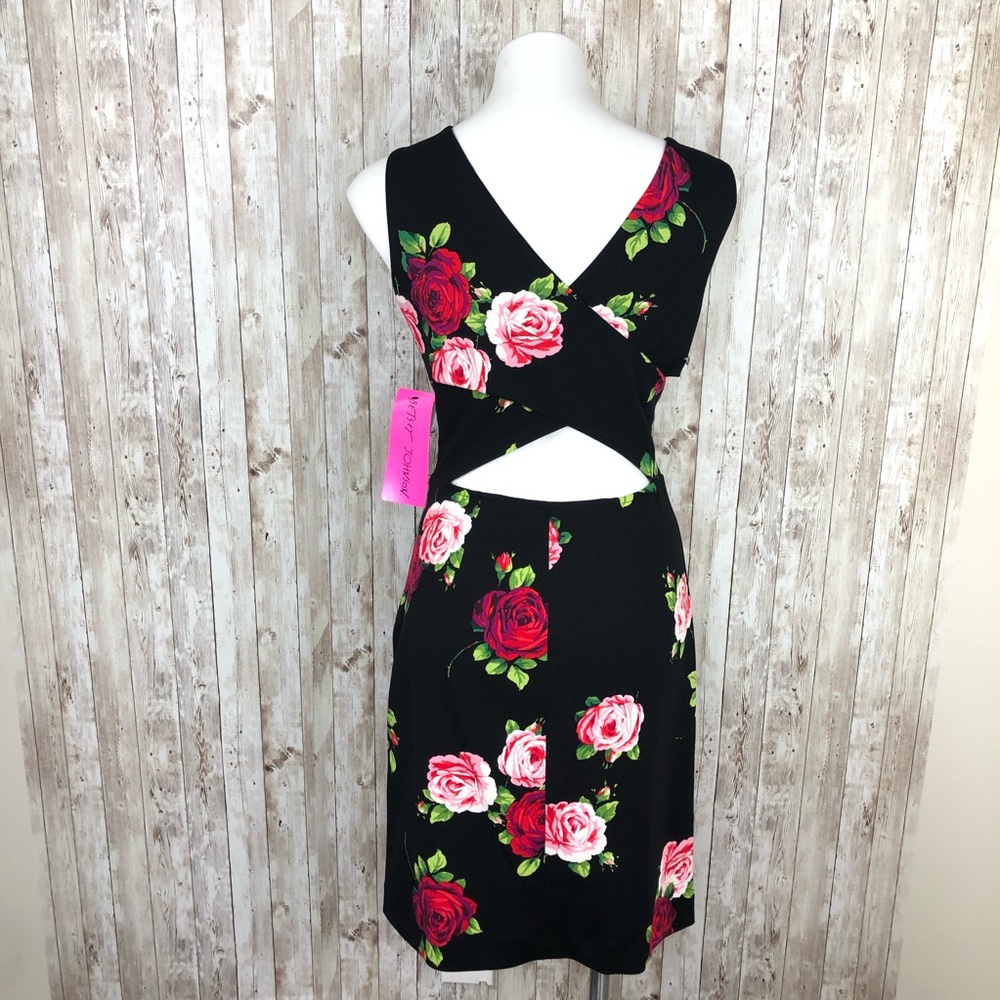 ❎SOLD Betsey Johnson Black Floral Crisscross Dress - Picture 6 of 10